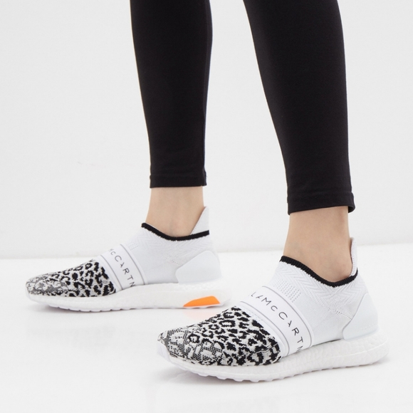 🚫SOLD🚫 adidas by Stella McCartney Women's Ultraboost X 3.D. Knit S. Sneakers - Picture 3 of 16